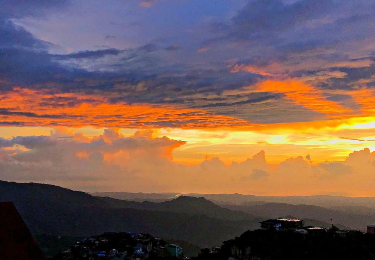 Apartment In Baguio With Amazing Sunset Views *