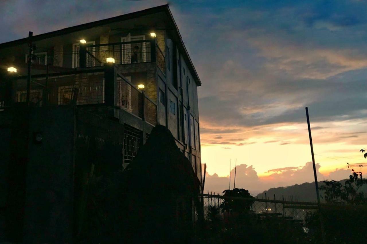 In Baguio With Amazing Sunset Views Apartment *